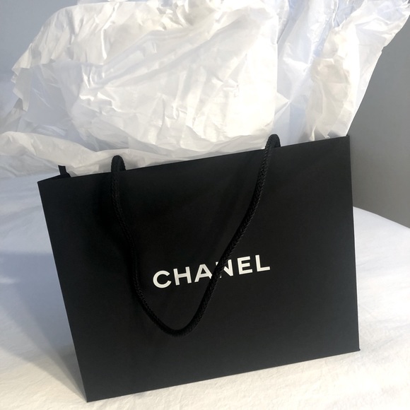 Sold!! Chanel Black Paper Shopping Storage Gift Bag + Ribbon & Paper - Picture 4 of 7
